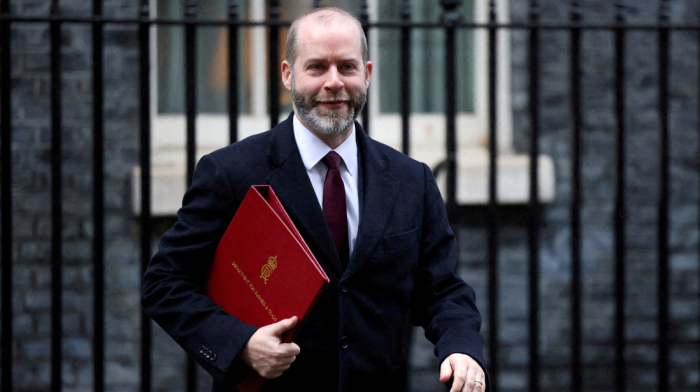 UK Trade Minister to hold talks with U.S., EU, and India amid steel tariff dispute