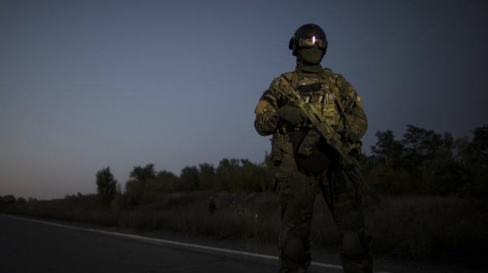 Zelenskyy enacts sweeping military reshuffle