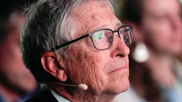 Bill Gates to give most of his $200bn fortune to Africa