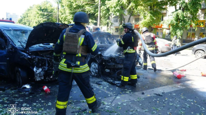 7 killed, 52 injured in Russian attacks on Ukraine over past day