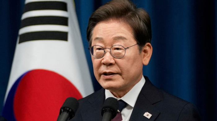 China responds to global political developments at June 4 FM briefing