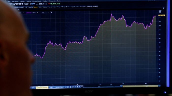 S&P 500 ends flat despite tech gains as Trump’s trade policies hit U.S. economy