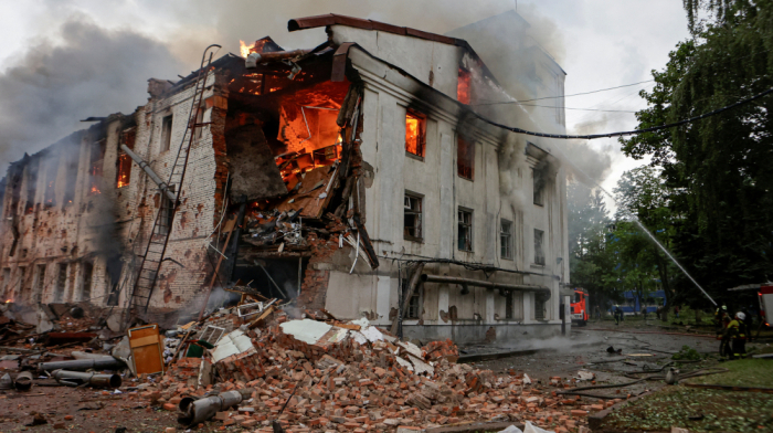 Russian strike on Kharkiv kills 3, injures 22, says mayor