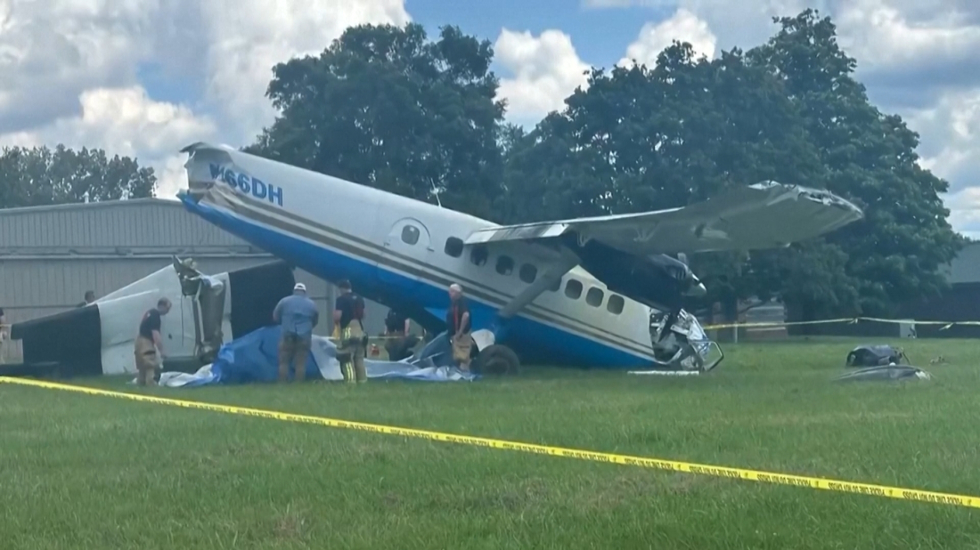 Skydiving plane crashes in Tennessee with 20 on board