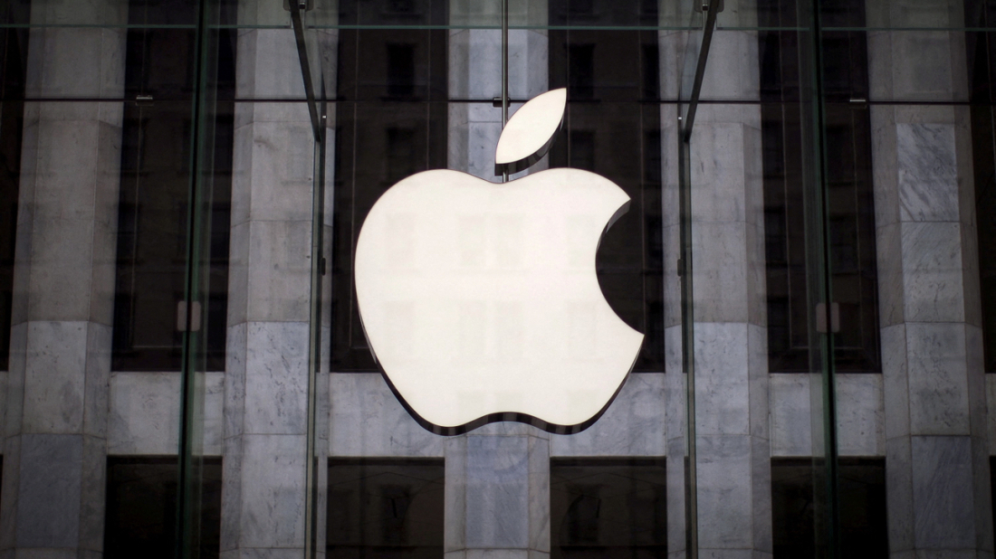 Apple’s AI Dilemma: caution or collapse?