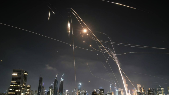 Missiles over capitals: Iran and Israel trade heavy strikes