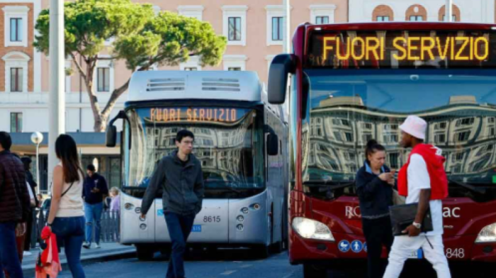 National transport strike paralyses travel across Italy