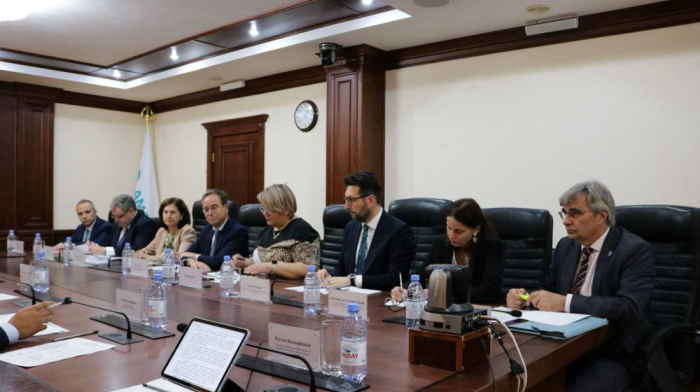 Kazakhstan and EBRD discuss deepening cooperation on energy transition