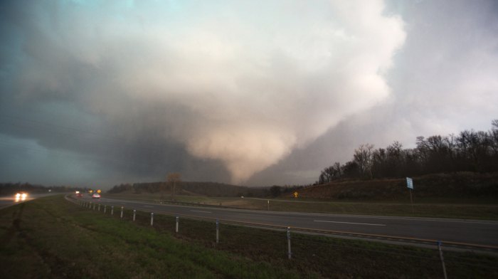 Tornado kills 3 in North Dakota as storms sweep U.S. Midwest