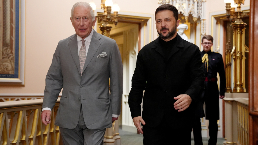 Zelenskyy meets King Charles, aims to boost UK-Ukraine defense ties