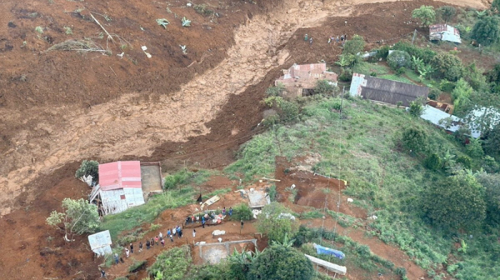 At least 11 killed after landslide hits northwest Colombia