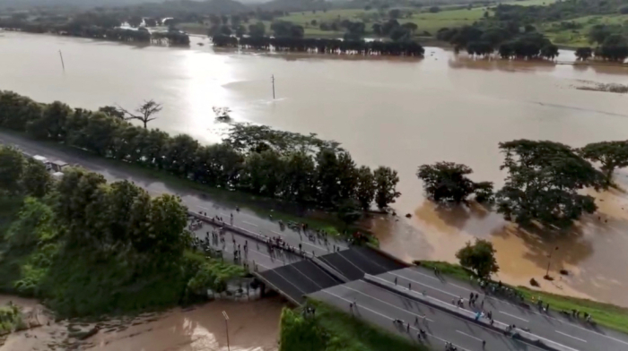 Floods destroy homes and collapse bridge in Venezuela after heavy rain