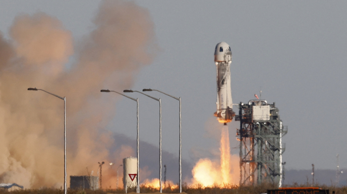 Blue Origin takes six passengers into space