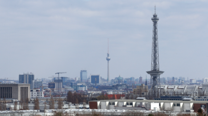 Berlin high-rise fire triggers explosions, sends smoke over city centre