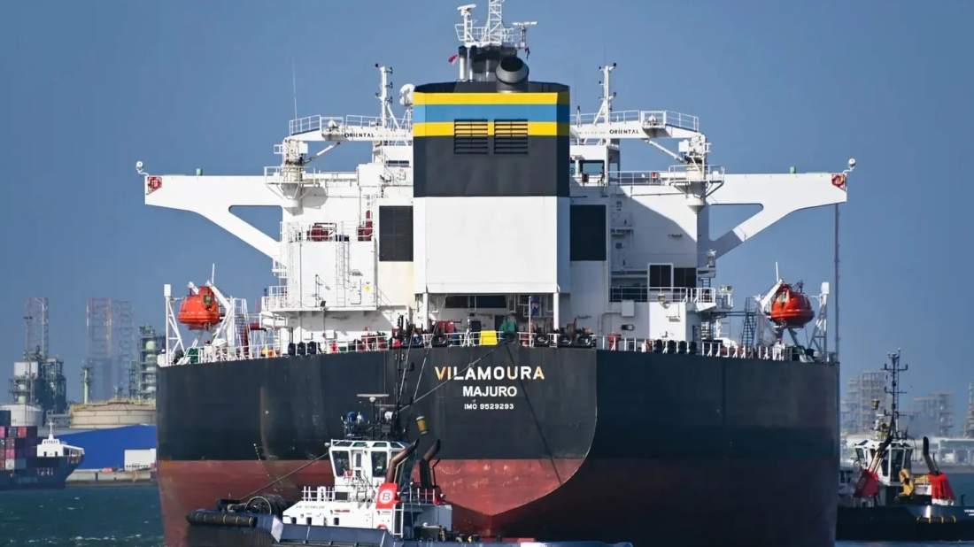 Tanker carrying 1 million barrels of oil hit by explosion off Libya