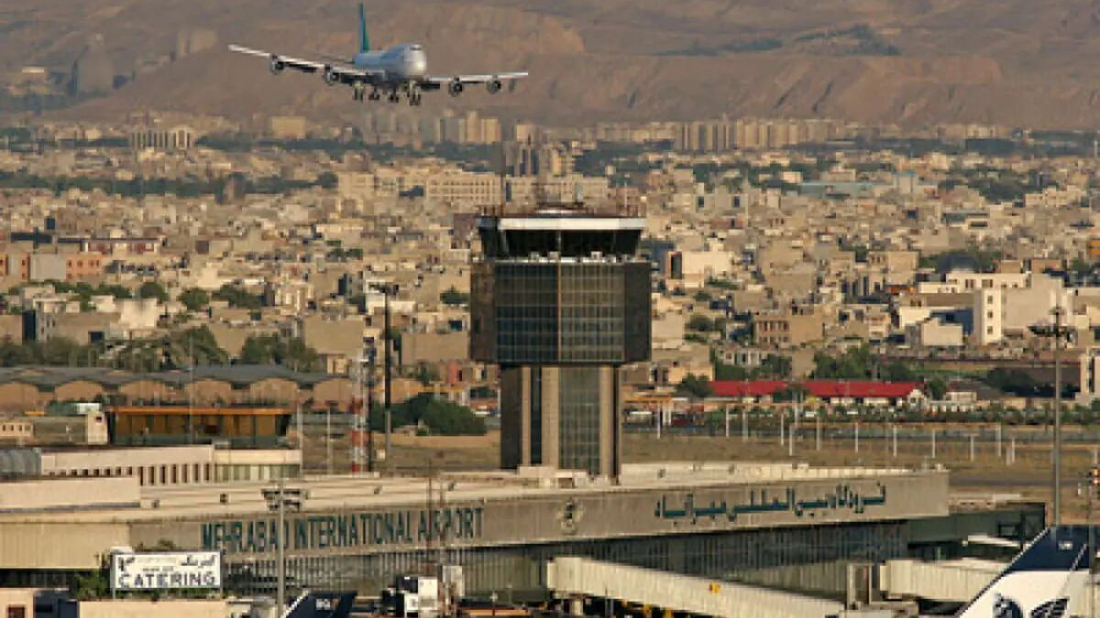 Iran reopens its airspace to international flights, fully restores aviation operations