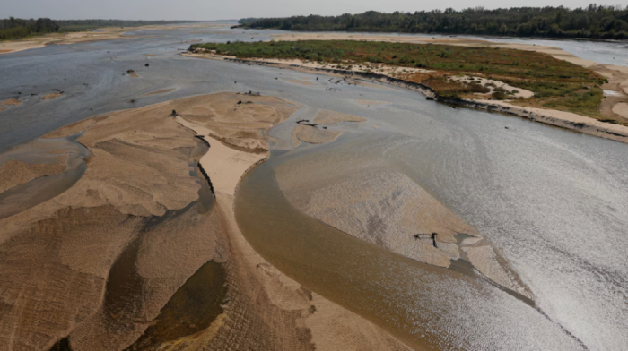 Poland’s Vistula River falls to historic low amid drought and heat