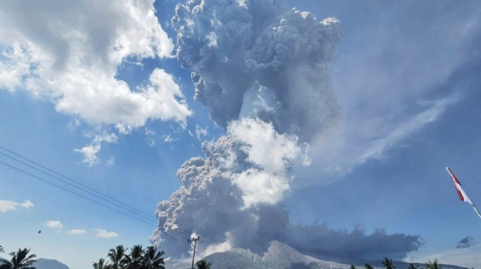 Indonesia’s Mount Lewotobi erupts again, sending ash 18 km into sky