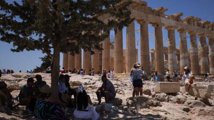 Greece scorched by severe heat wave with highs up to 42°C