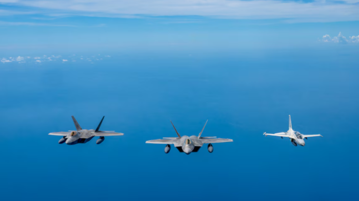 Philippines and U.S. begin joint air drills to boost regional defence ties