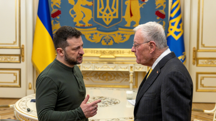 Zelenskyy, U.S. envoy discuss arms and sanctions ahead of Ukraine Recovery Conference