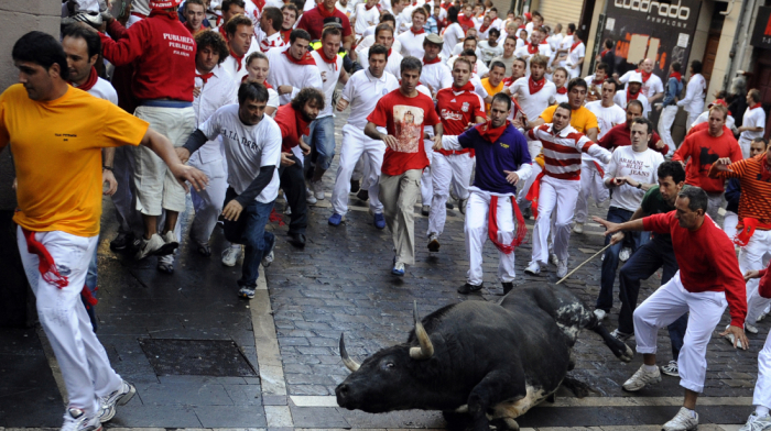 Five injured in Pamplona bull run on fastest day yet