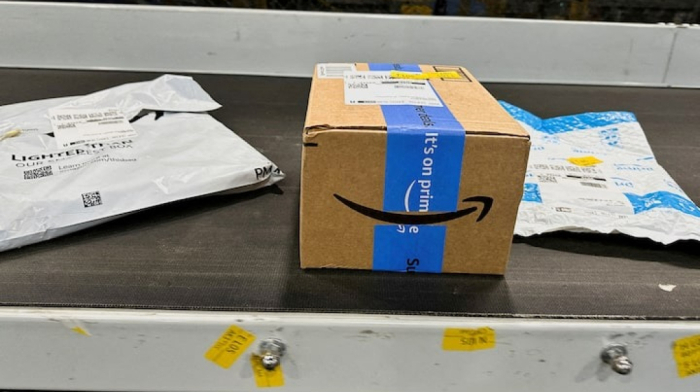 Summer discount spree lifts U.S. online sales to $24.1 bn, Adobe says