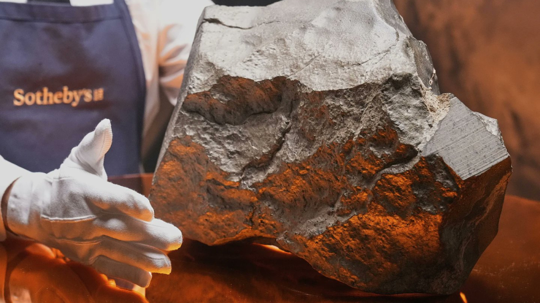 Largest piece of Mars on Earth goes up for auction in New York