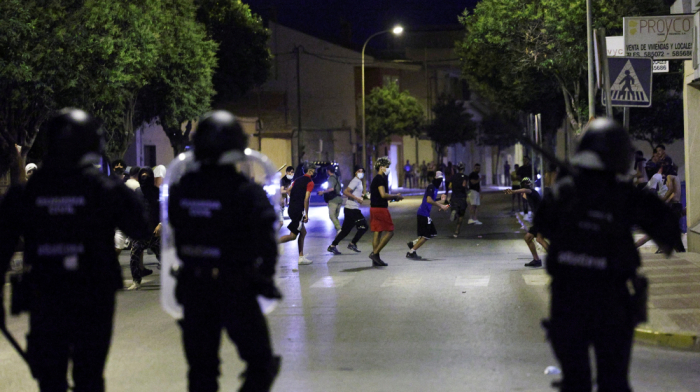 Brutal clashes erupt between far right demonstrators and residents in a Spanish town