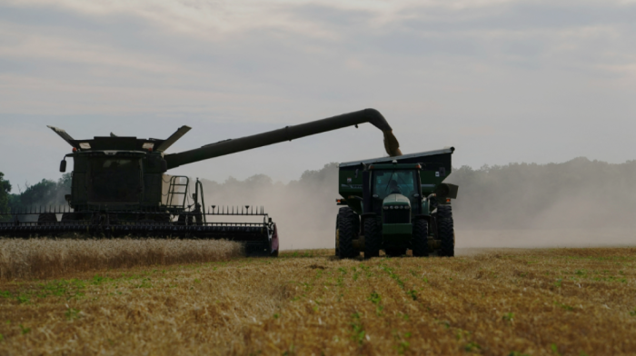 Bangladesh signs U.S. wheat-import deal in bid to curb tariff pressure