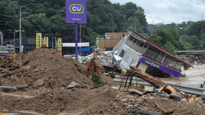 Death toll rises to 17 in South Korea as rains cause landslide and floods