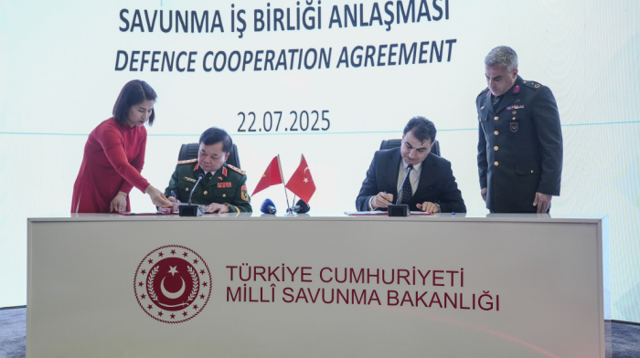 Türkiye and Vietnam sign defence cooperation deal at IDEF 2025
