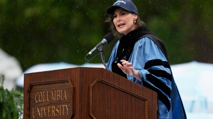 White House touts Columbia deal, critics see dangerous precedent