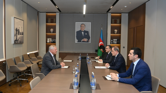 Azerbaijan, Slovakia explore cooperation