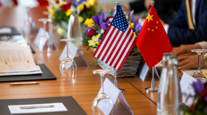 U.S. and China begin talks in Stockholm to avert new wave of tariffs