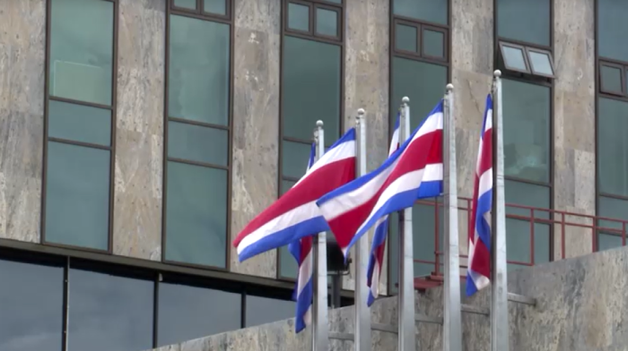 Seven Costa Rican ministers step down, deepening political crisis