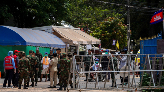 Thailand returns some Cambodian soldiers ahead of key border talks