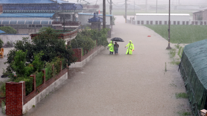 More than 2,500 people evacuated from homes as rains hit South Korea’s south