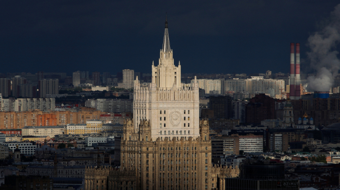Russia ends moratorium on land-based missile deployment