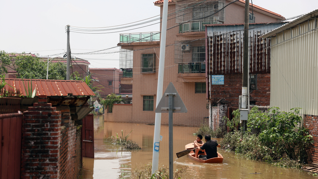 Chinese villagers hit by worst floods in generations say they had no warning