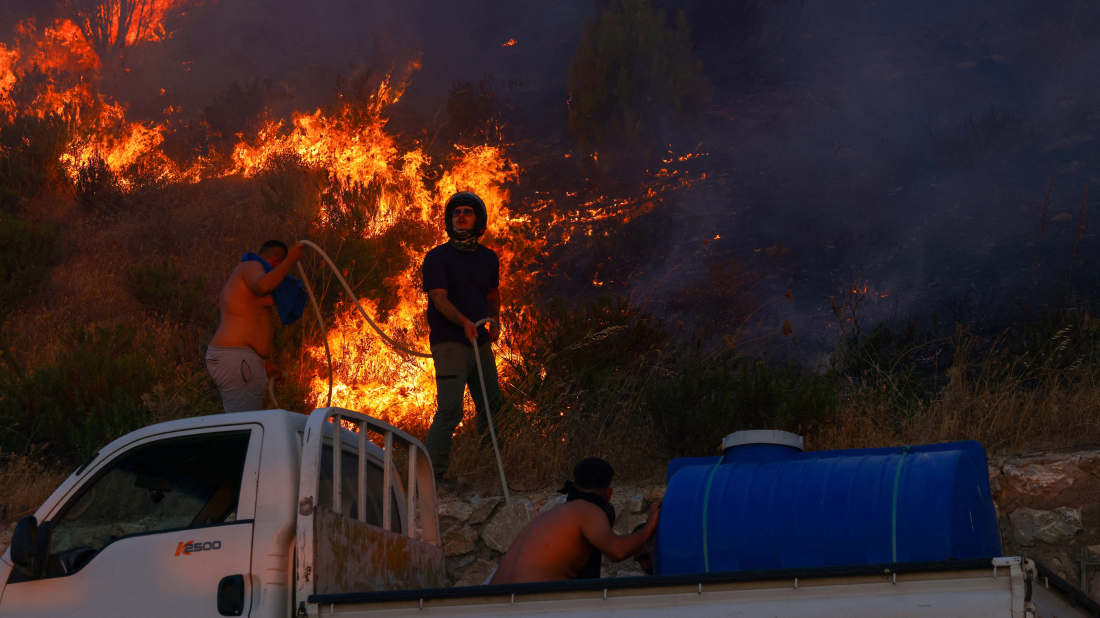 Hundreds of people evacuated from homes as strong winds fuel wildfires in Türkiye’s Canakkale