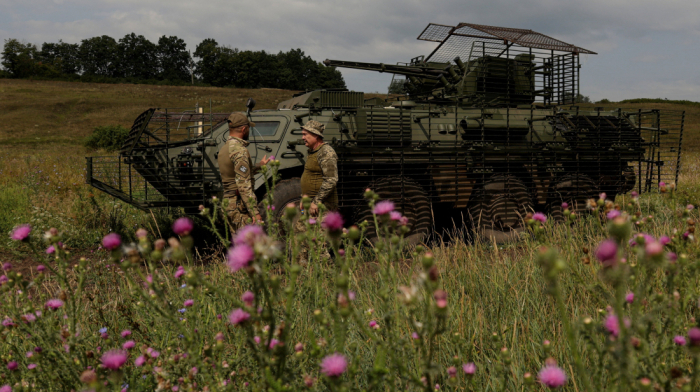 EU leaders say Ukraine should have freedom to decide its future