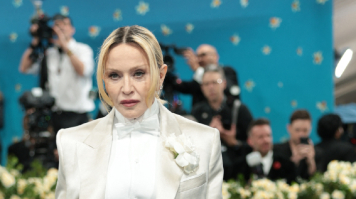 Madonna urges Pope to visit Gaza "before it's too late"