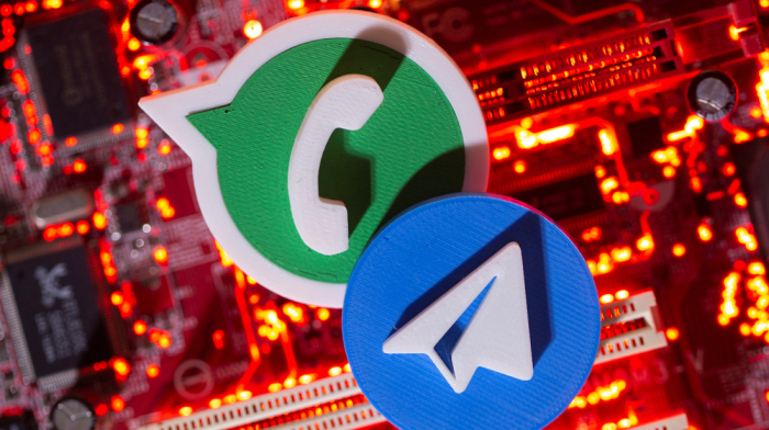 Russia limits Telegram and WhatsApp calls over security concerns
