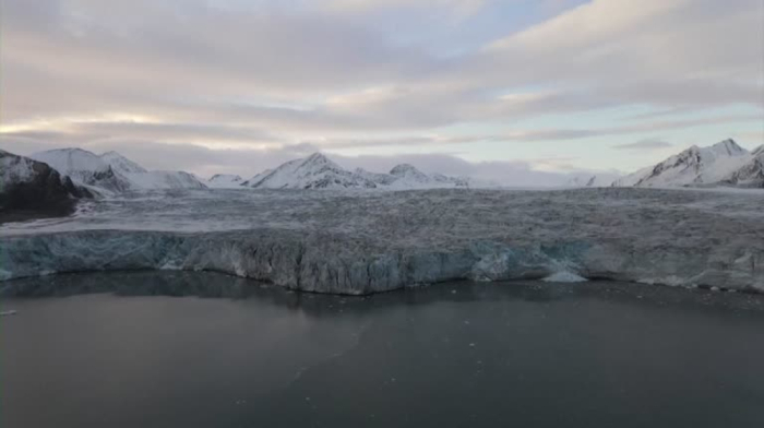 Juneau braces for record glacier flood in Alaska