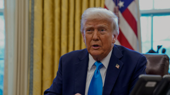 Trump warns Putin of consequences, supports Ukraine in Alaska talks