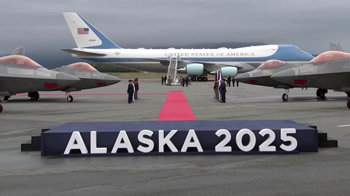 Alaska Summit: President Trump lands in Anchorage
