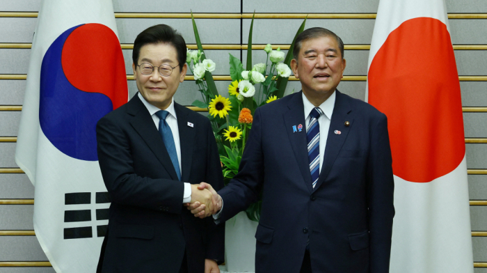 Japan's Ishiba, South Korea's Lee affirm cooperation before Lee meets Trump