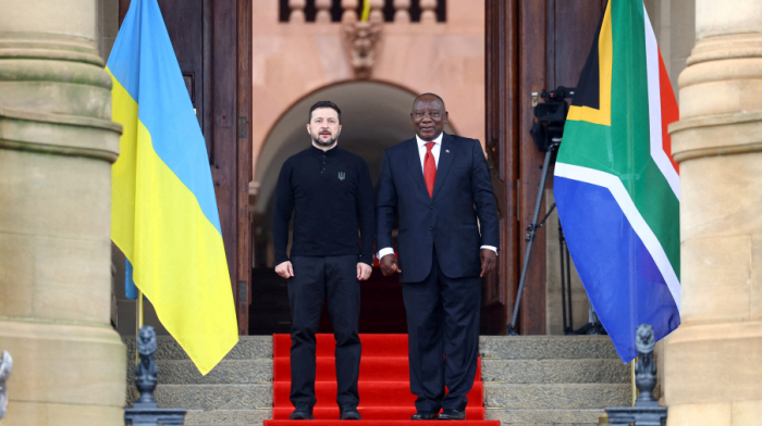 Zelenskyy urges global south to “push Russia towards peace”