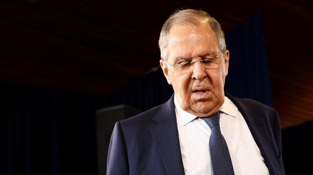 Lavrov proposes U.N. Security Council guarantee for Ukraine, dismisses NATO membership